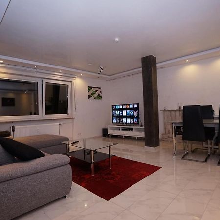 Blau Wohnung Karlsruhe Exteriör bild
