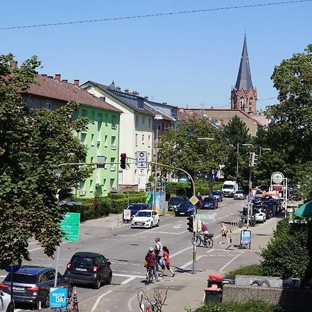 Blau Wohnung Karlsruhe Exteriör bild