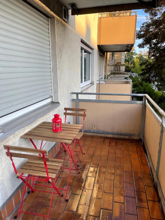 Blau Wohnung Karlsruhe Exteriör bild